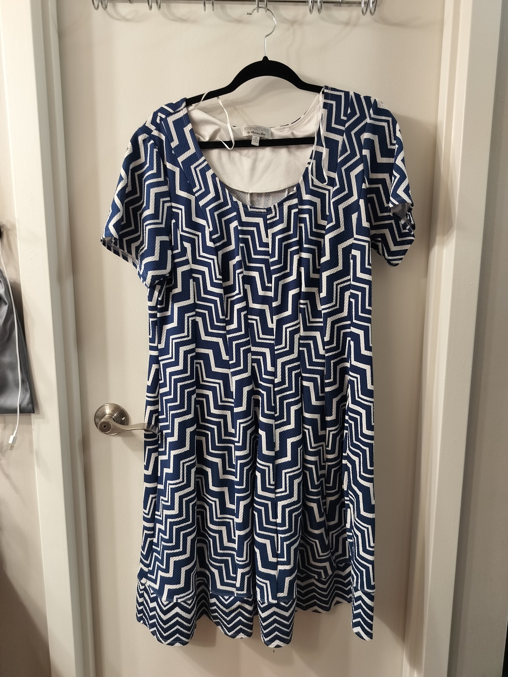 Robbie Bee Blue and White Geometric Midi Dress